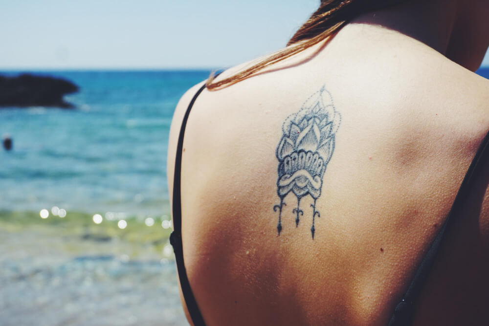 cómo cuidar tatuajes en verano